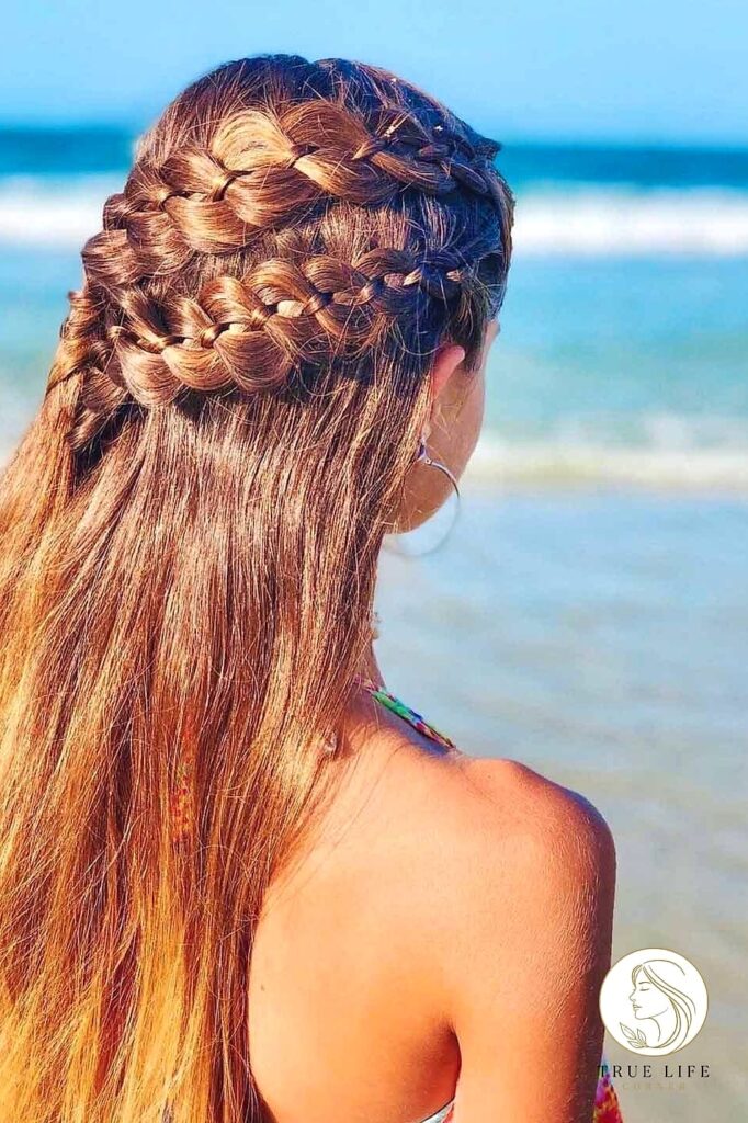 27 Gym Hairstyles For Long Hair Inspo That's Giving Us Everything 1 featured 1302