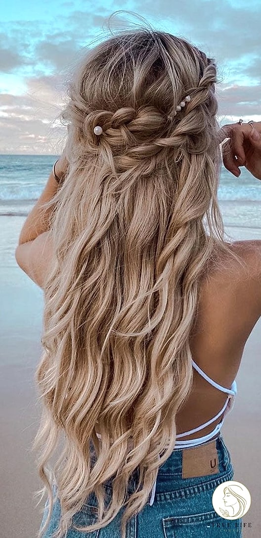 Braided Half-Up with Twists