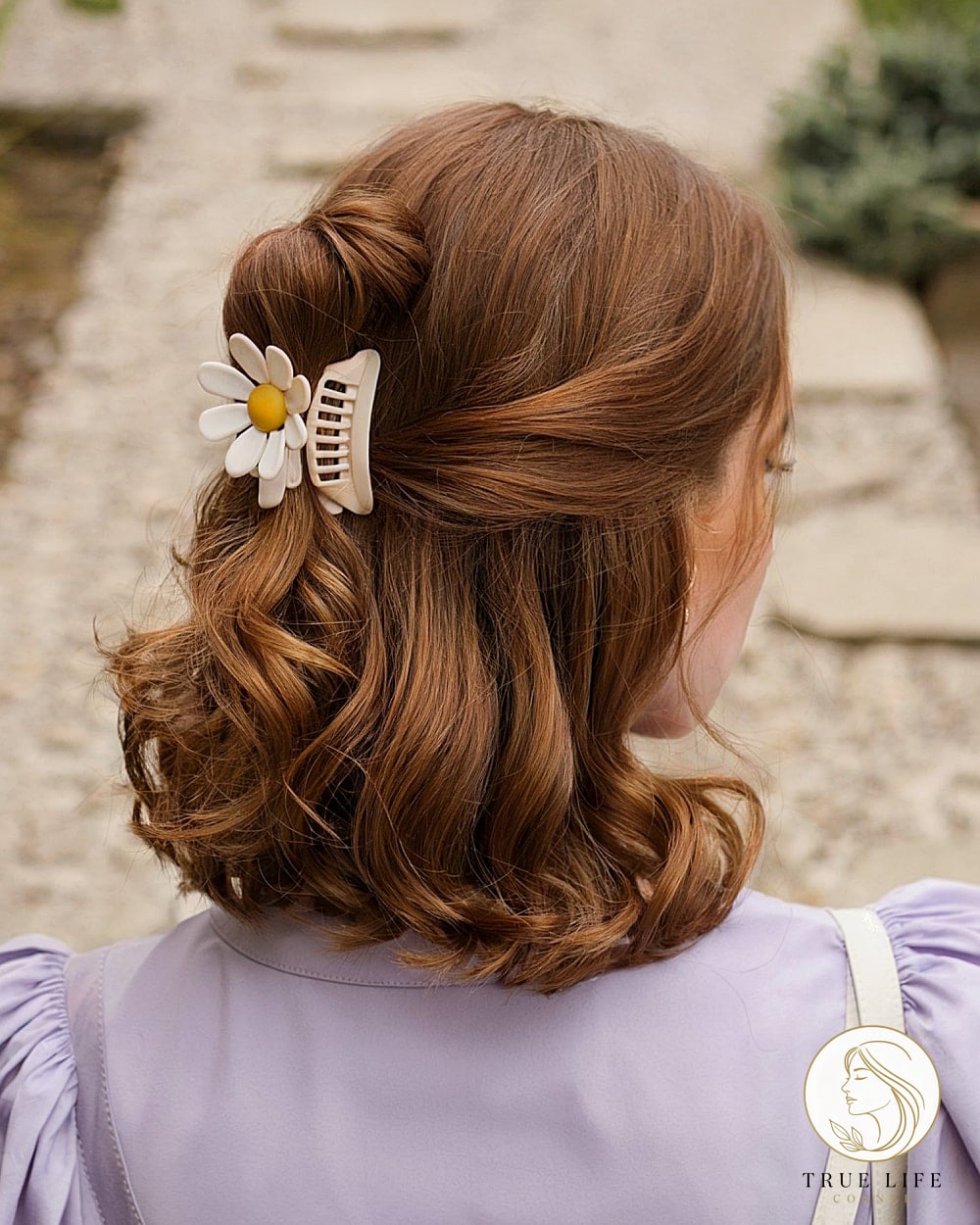 13 Claw Clip Hairstyles Long Hair Ideas You Need to Try Right Now 12 Double Claw Clip Twisted Style