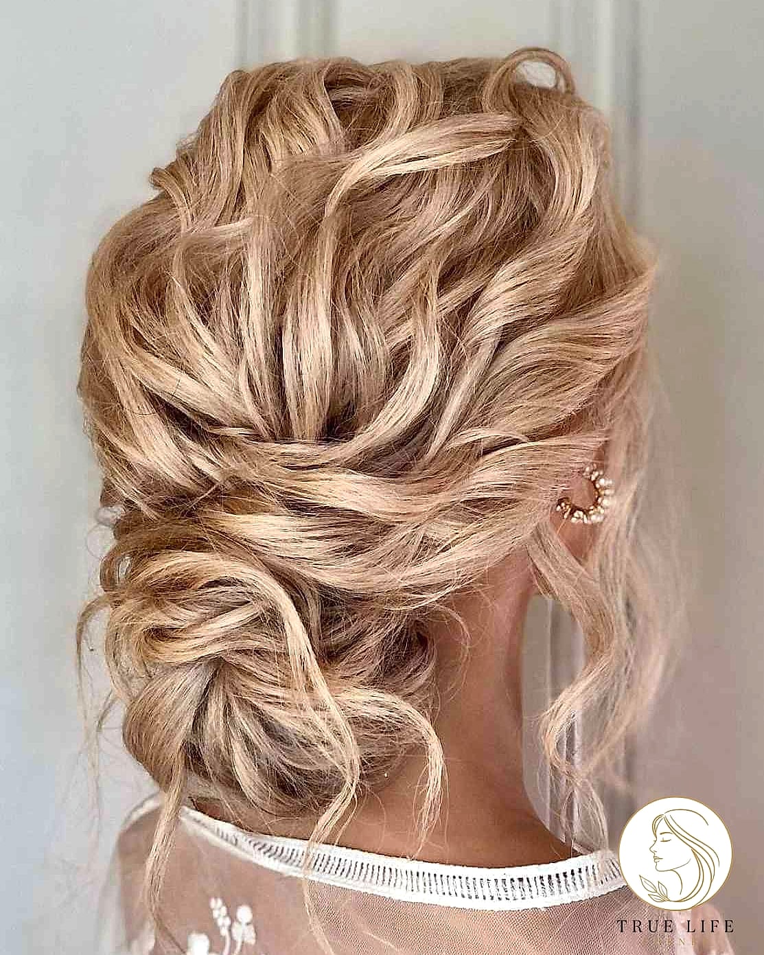 14 Easy Hairstyles For Medium Length Hair You'll Want to Re-Create Immediately 5 Elegant Updo with Medium Length