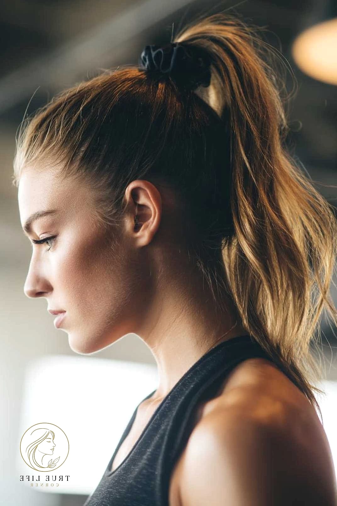 27 Gym Hairstyles For Long Hair Inspo That's Giving Us Everything 21 High Half-Up Ponytail