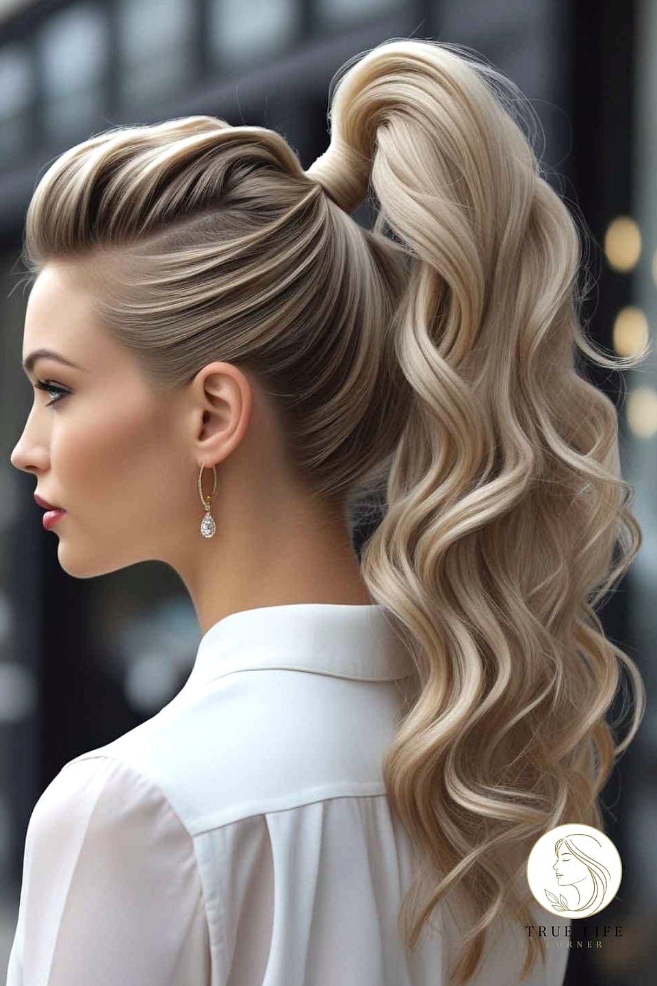 High Ponytail With Wrapped Hair Tie