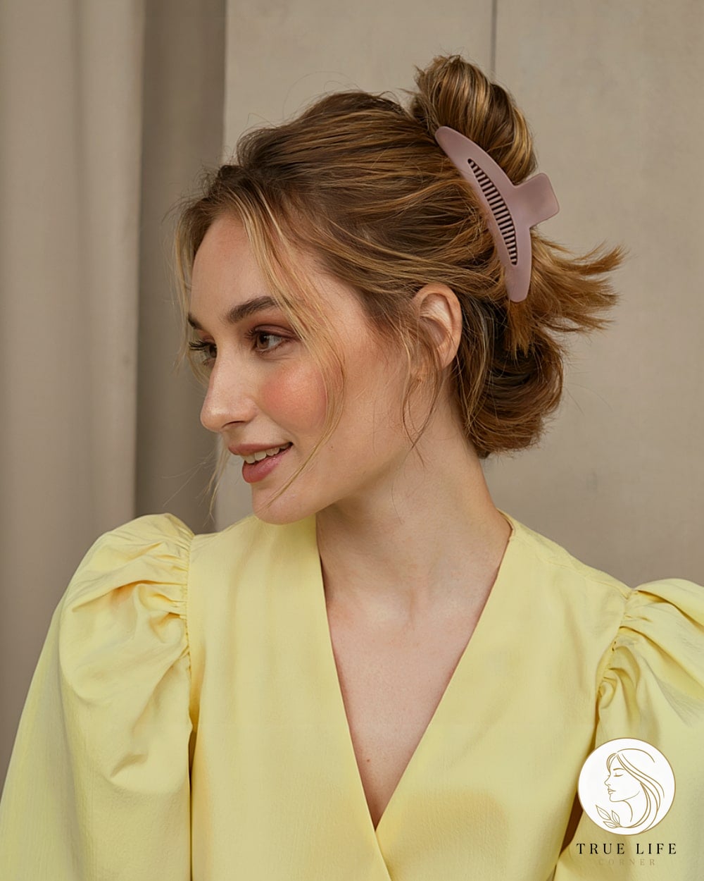 13 Claw Clip Hairstyles Long Hair Ideas You Need to Try Right Now 2 Medium Hair Claw Clip Tousled Bun