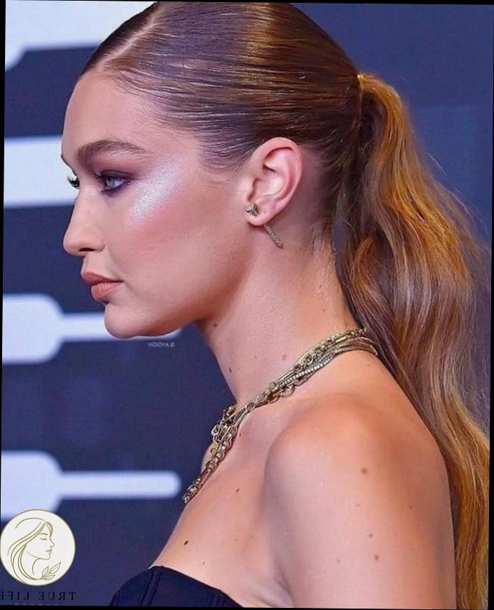 The Messy High Ponytail