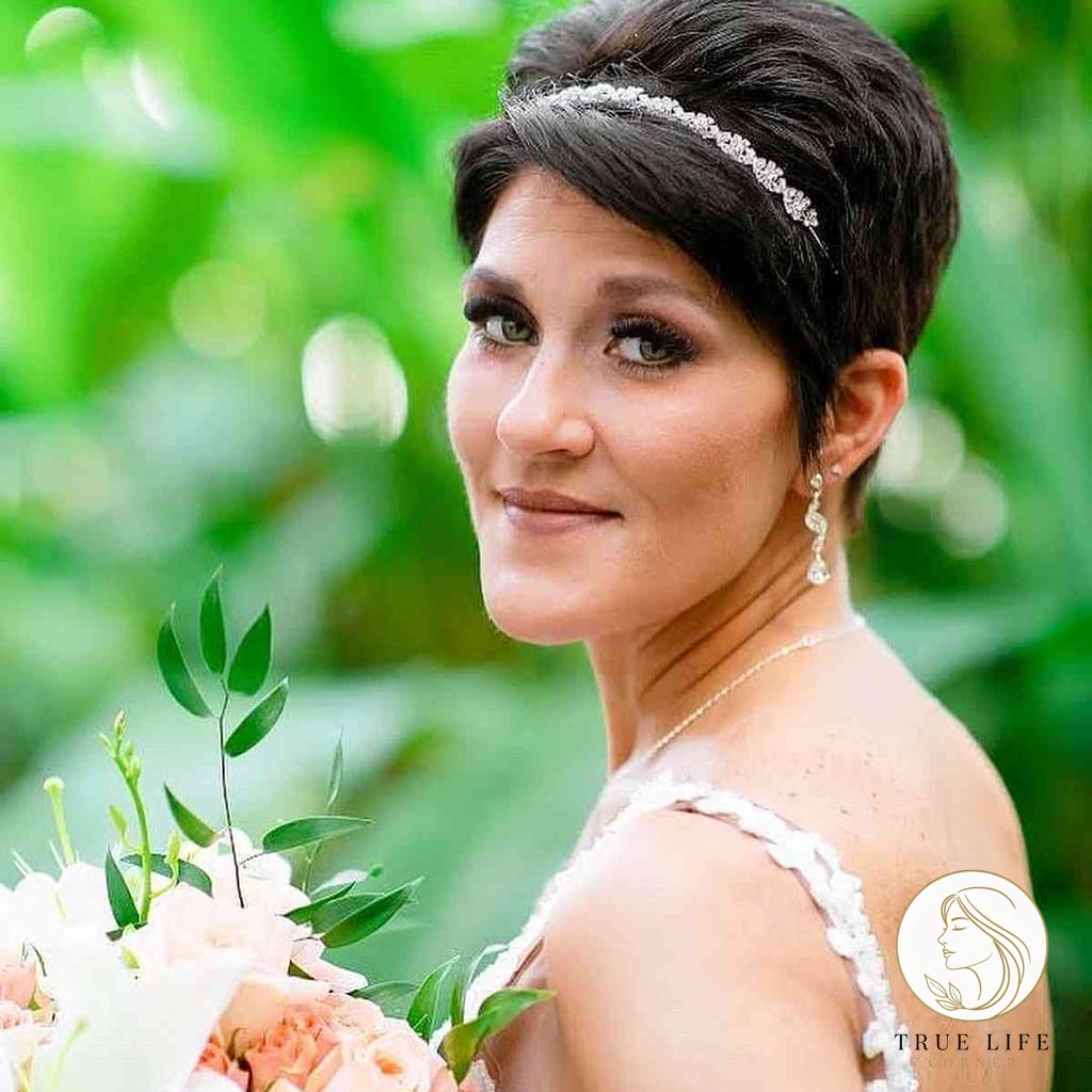 7 Short Prom Hairstyles That Belong on Your Inspiration Board 1 Minimal Cute Pixie Cut