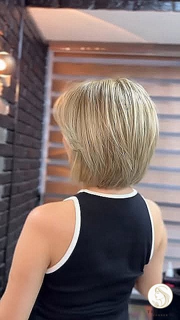 20 Hairstyles For Short Straight Hair Black Everyone Is Pinning Right Now 19 Modern Blonde Straight Layered Bob