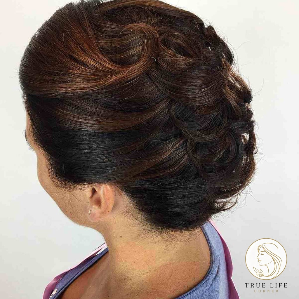 20 Short Wedding Hairstyles That Are Both Cute and Low Maintenance 5 Modernized French Twist