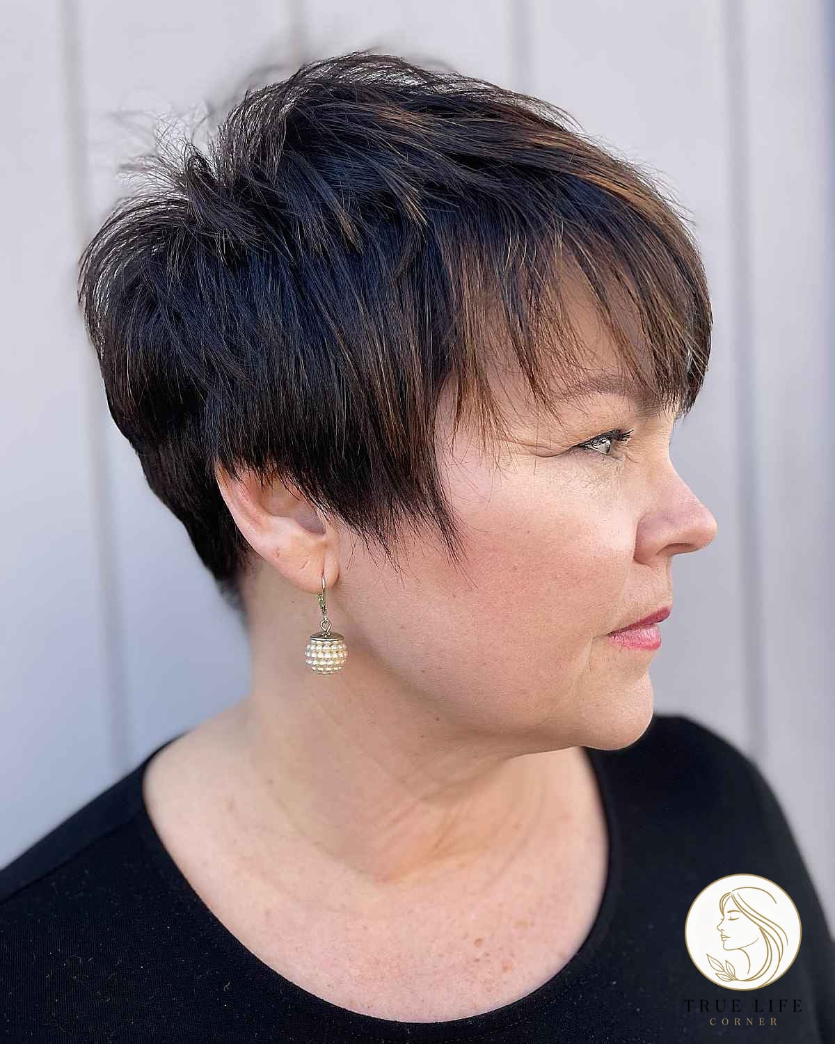 20 Hairstyles For Short Straight Hair Black Everyone Is Pinning Right Now 17 Straight Pixie with Length