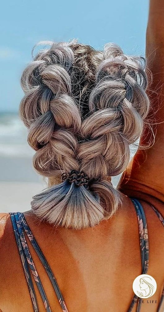 17 Cute Hairstyles For Long Hair Inspo That's Giving Us Everything 18 Textured Beachy Lob Extensions Look