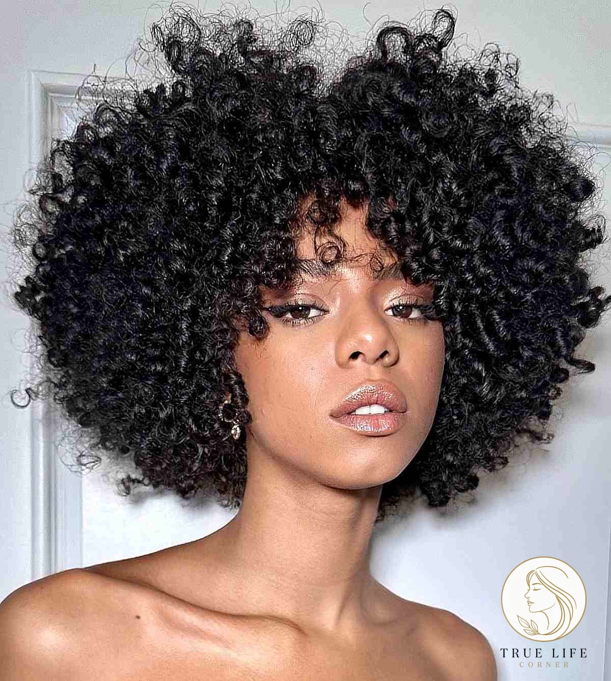 Textured Bouncy Curls with Short Face-Framing Layers