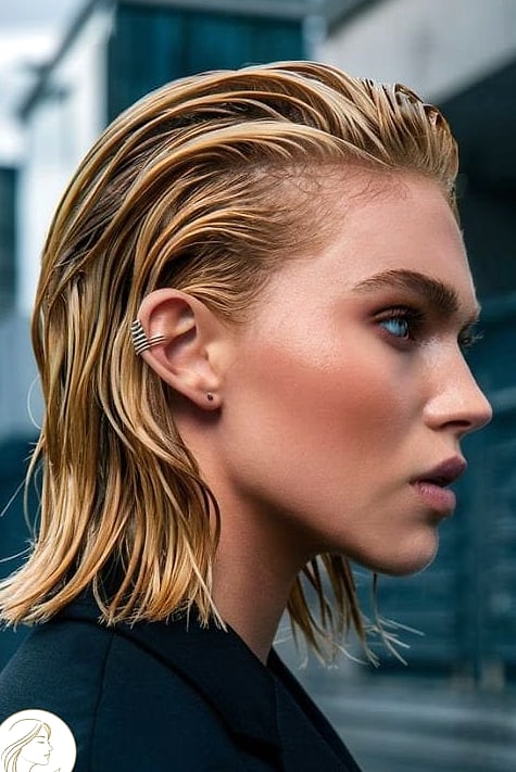 The Wet-Look Slick Back