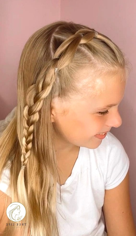 19 School Hairstyles For Long Hair That Are Both Cute and Low Maintenance 4 Classic Half-Up Half-Down