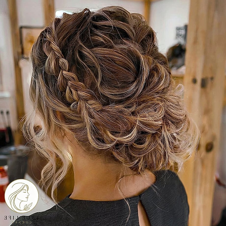 Curly Updo With Loose Curled Pieces