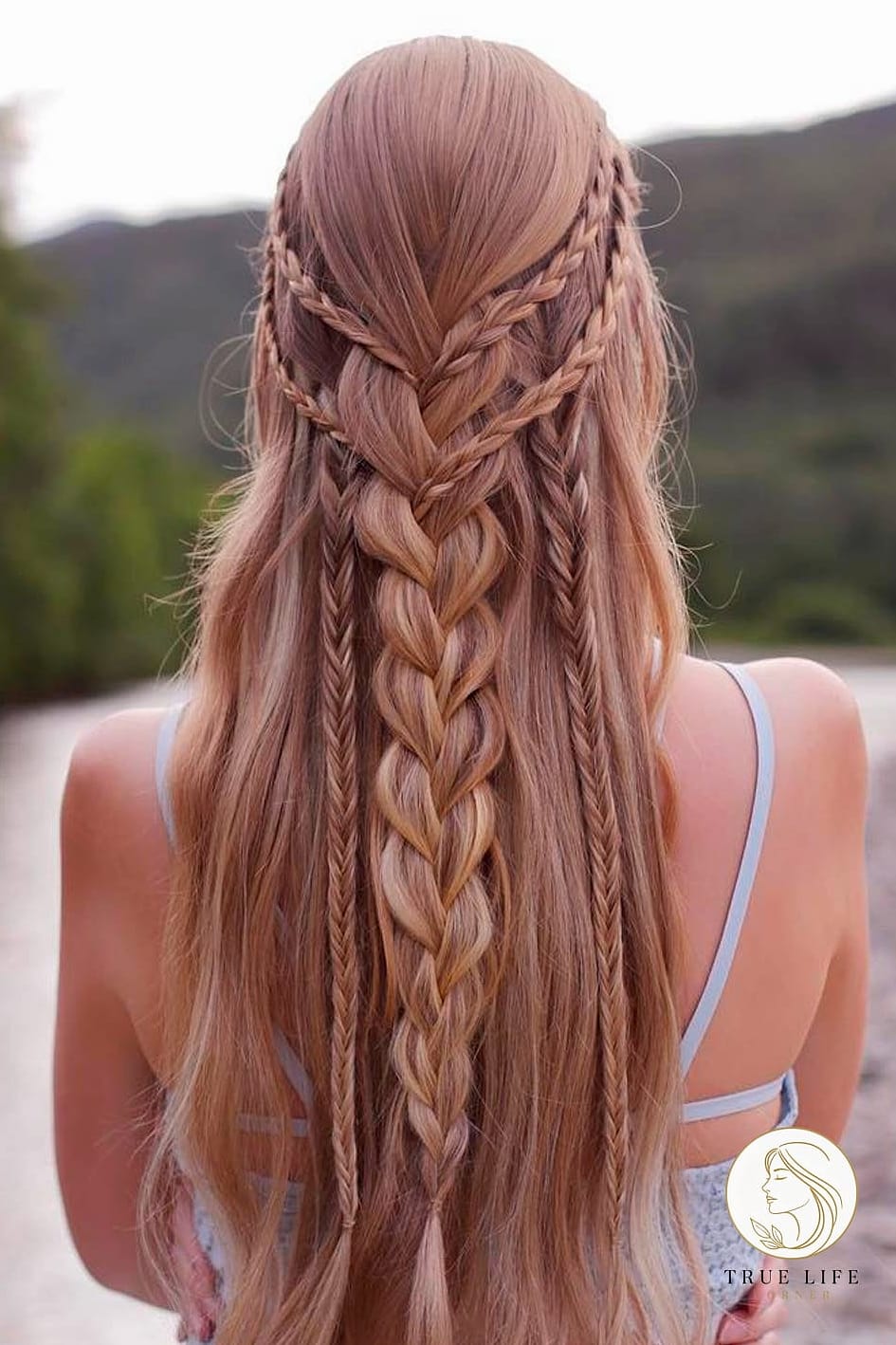 Half-Up Fishtail Braid
