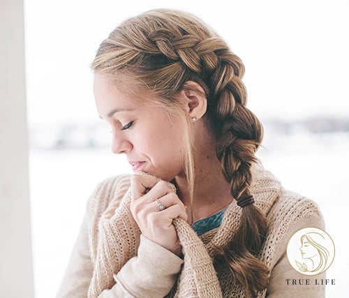 27 Side Braid Hairstyles Everyone Is Pinning Right Now 22 Inside-Out French Braid