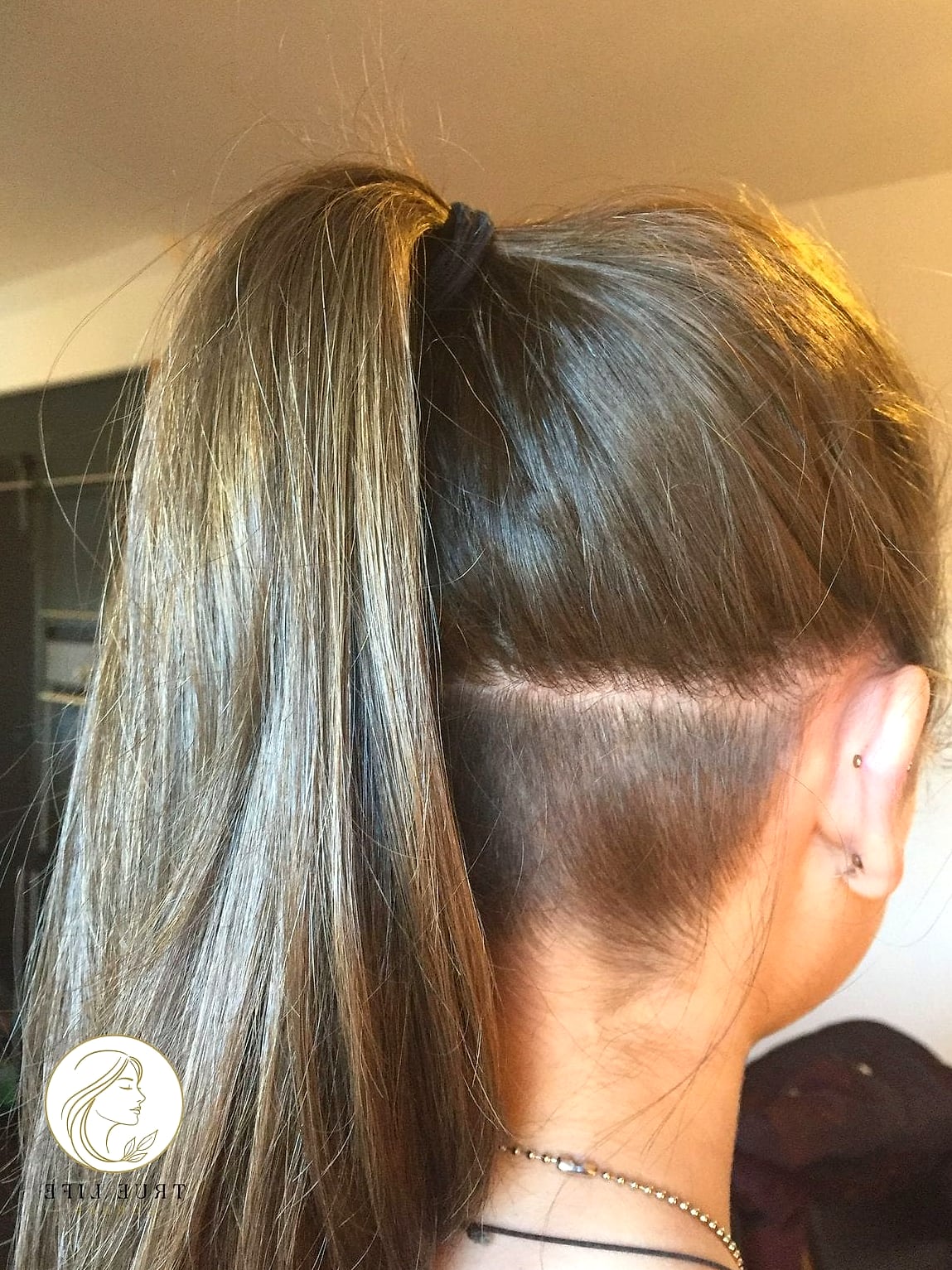 18 Hair Cut For Long Hair With Layers V Cut You'll Want to Re-Create Immediately 3 Long Hair With Undercut Ideas