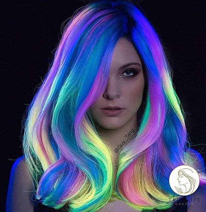 18 Easy Long Hairstyles for the Ultimate Glow Up 17 Long Hair with a Blunt Fringe