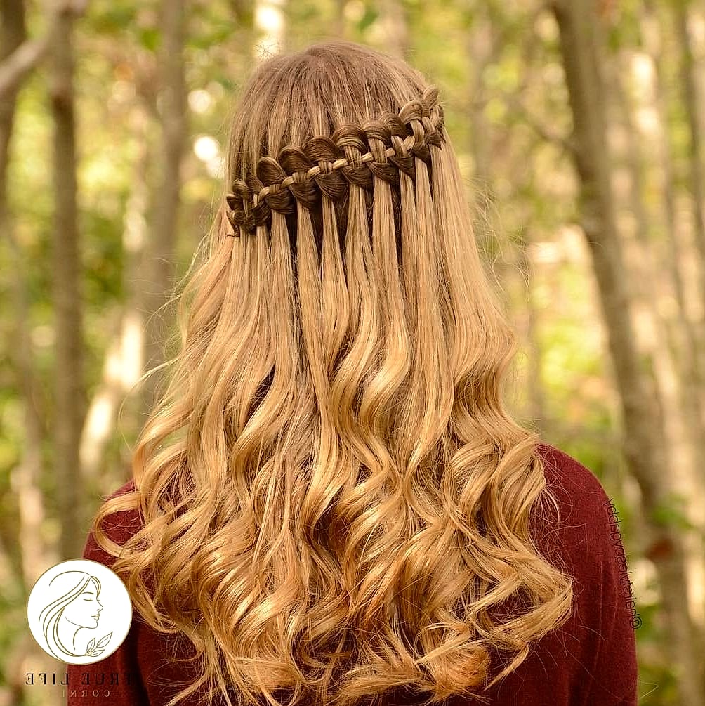 9 Simple Hairstyles For Long Hair You'll Want to Re-Create Immediately 9 Soft Waterfall Braid