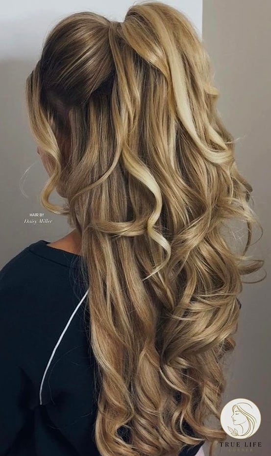 Voluminous Curly High Ponytail